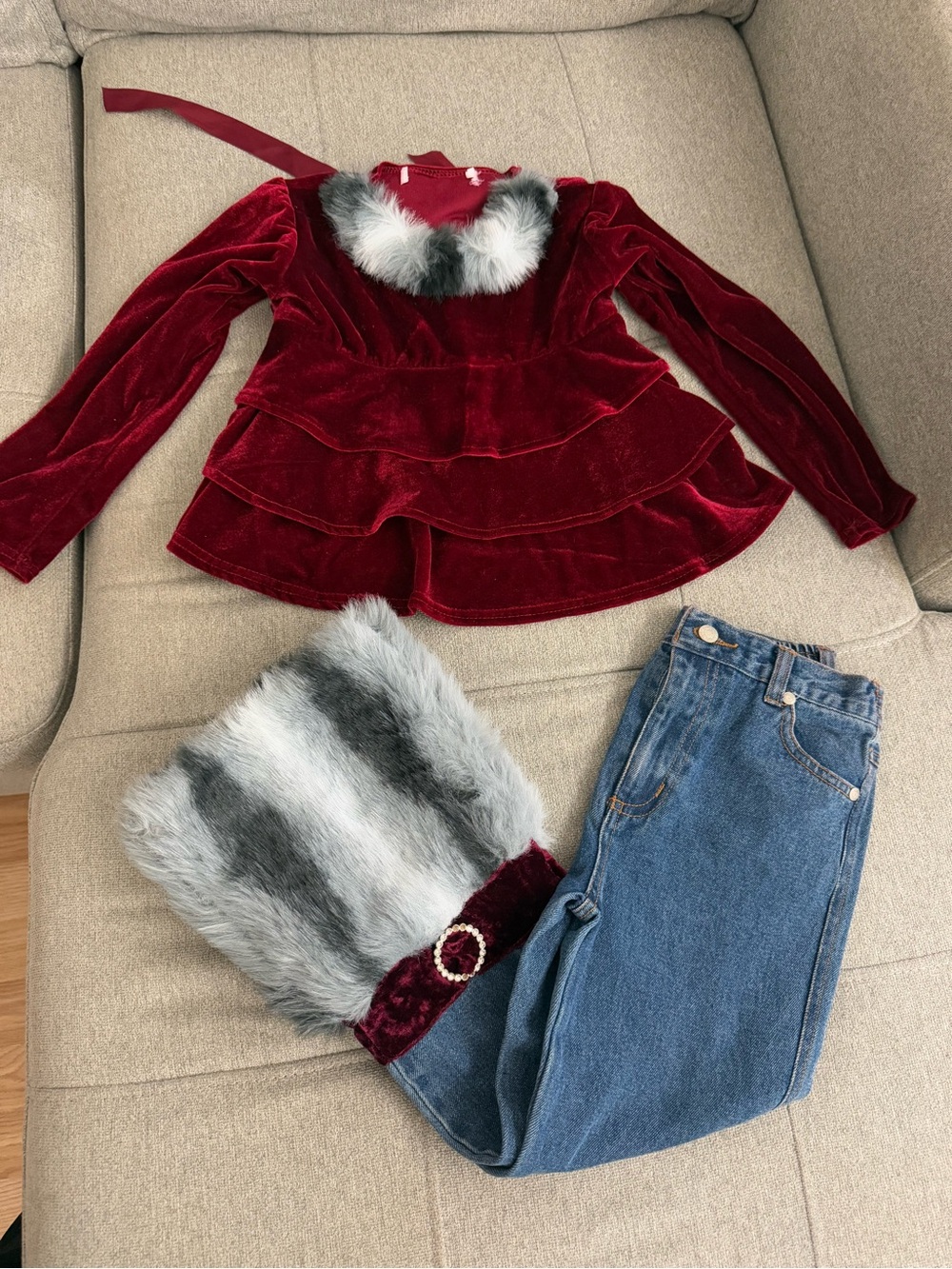 Greggy Girl Velvet Tiered Red Peplum Top with Faux Fur Collar Adorable Christmas